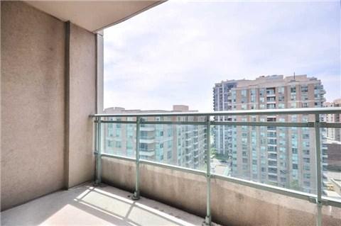 lph5 - 8 Pemberton Ave, Condo with 2 bedrooms, 2 bathrooms and 1 parking in Toronto ON | Image 12