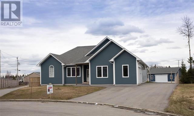 17 Quimby Place, House detached with 3 bedrooms, 2 bathrooms and null parking in Gander NL | Image 4