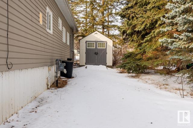 300 - 11121 Twp Rd 595, House detached with 2 bedrooms, 1 bathrooms and null parking in St. Paul County No. 19 AB | Image 8