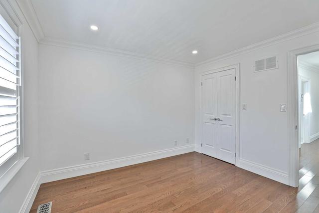 79 Sullivan St, House attached with 4 bedrooms, 5 bathrooms and 2 parking in Toronto ON | Image 16