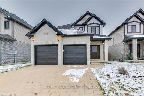 1889 Cedarpark Dr, House detached with 3 bedrooms, 3 bathrooms and 6 parking in London ON | Card Image