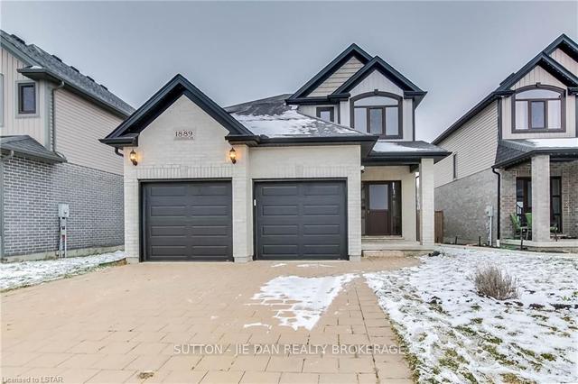 1889 Cedarpark Dr, House detached with 3 bedrooms, 3 bathrooms and 6 parking in London ON | Image 1