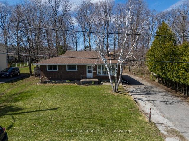 14 Sandra Dr, House detached with 4 bedrooms, 2 bathrooms and 4 parking in Orillia ON | Image 23