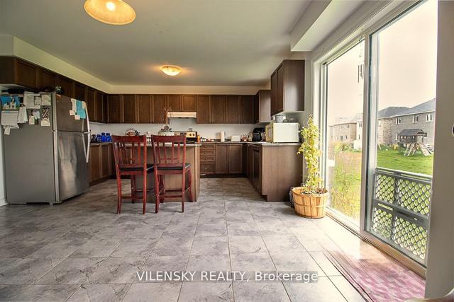 305 Van Dusen Ave, House detached with 4 bedrooms, 3 bathrooms and 4 parking in Southgate ON | Image 12