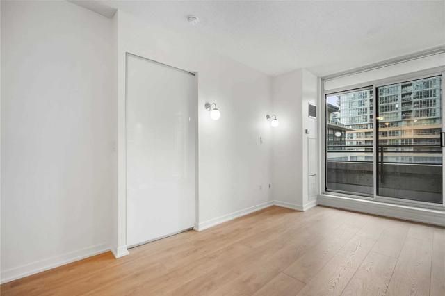 822 - 8 Telegram Mews, Condo with 2 bedrooms, 2 bathrooms and 1 parking in Toronto ON | Image 14