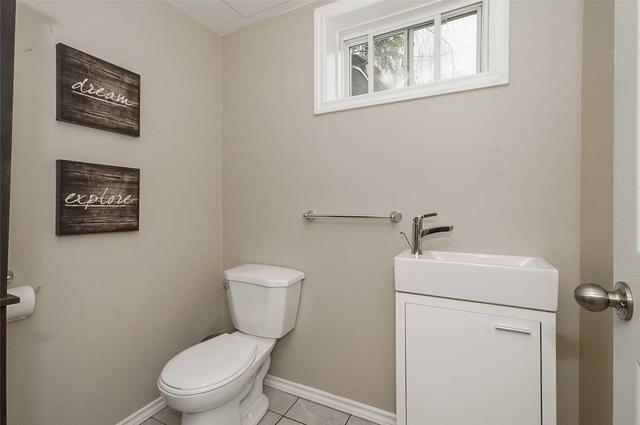 86 Trevino Circ, House attached with 2 bedrooms, 2 bathrooms and 2 parking in Barrie ON | Image 16