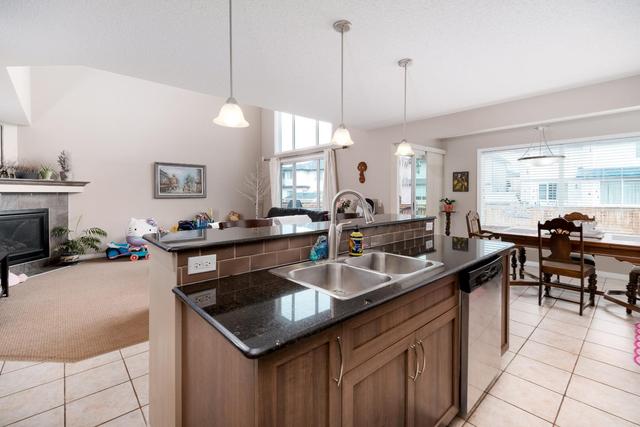 96 Walden Rise Se, House detached with 4 bedrooms, 3 bathrooms and 4 parking in Calgary AB | Image 1
