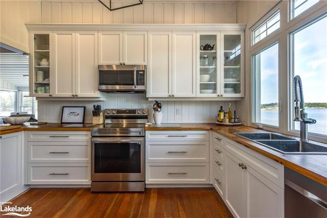 3584 Island 3420, House detached with 3 bedrooms, 1 bathrooms and null parking in Georgian Bay ON | Image 15
