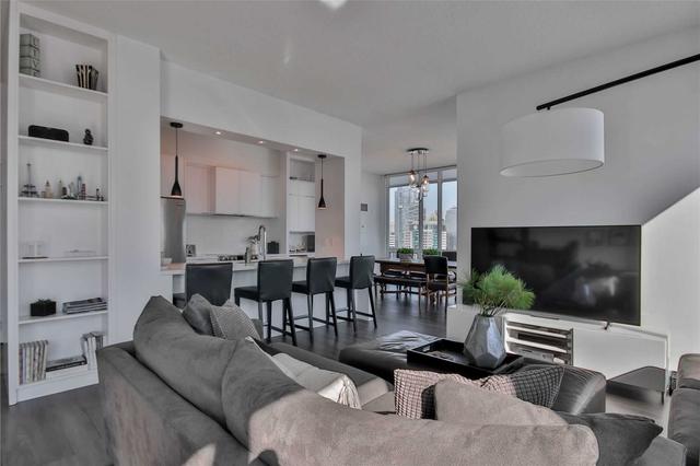 sph7 - 397 Front St W, Condo with 3 bedrooms, 3 bathrooms and 1 parking in Toronto ON | Image 4
