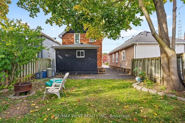 50 Lowell Ave, House detached with 3 bedrooms, 2 bathrooms and 4 parking in St. Catharines ON | Image 20