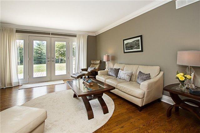 8 Timberlane Crt, House detached with 3 bedrooms, 4 bathrooms and 8 parking in Clarington ON | Image 7