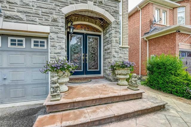 61 Showboat Cres, House detached with 4 bedrooms, 5 bathrooms and 6 parking in Brampton ON | Image 12