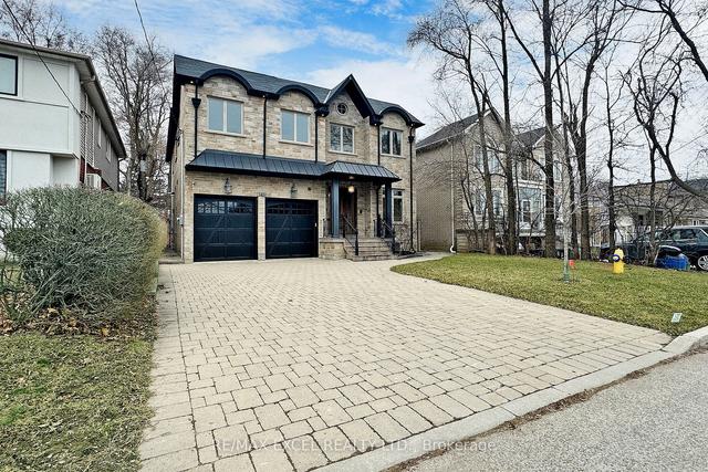 140 Caribou Rd, House detached with 5 bedrooms, 6 bathrooms and 6 parking in Toronto ON | Image 12