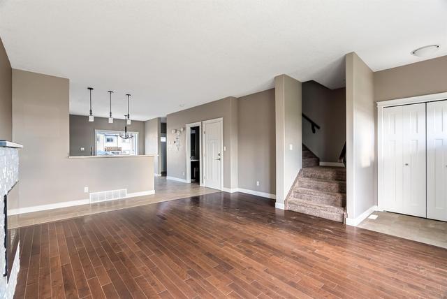 385 Collicott Drive, Home with 4 bedrooms, 3 bathrooms and 3 parking in Wood Buffalo AB | Image 7