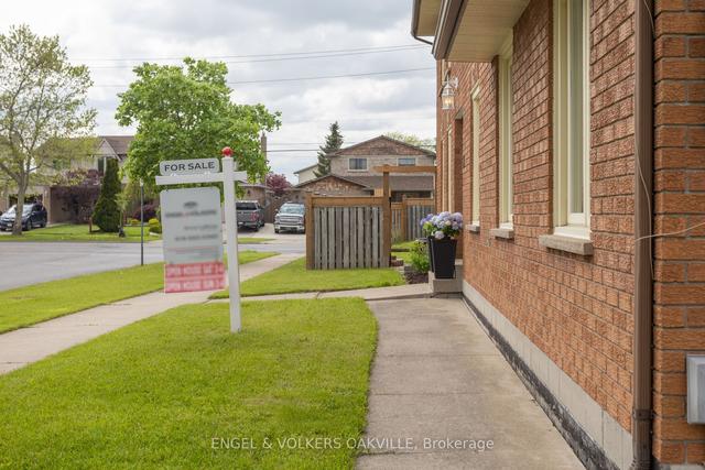 3 Heritage Dr S, House detached with 3 bedrooms, 3 bathrooms and 5.5 parking in Hamilton ON | Image 34