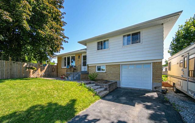 503 Annes St, House detached with 3 bedrooms, 2 bathrooms and 5 parking in Whitby ON | Image 20