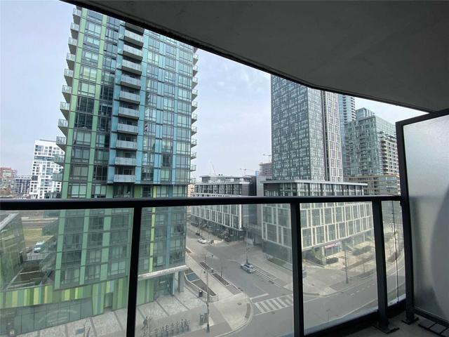 801 - 90 Queens Wharf Rd, Condo with 1 bedrooms, 1 bathrooms and 0 parking in Toronto ON | Image 5