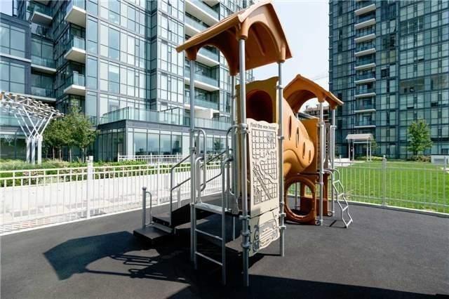 Lph4505 - 4070 Confederation Pkwy, Condo with 1 bedrooms, 1 bathrooms and 1 parking in Mississauga ON | Image 12