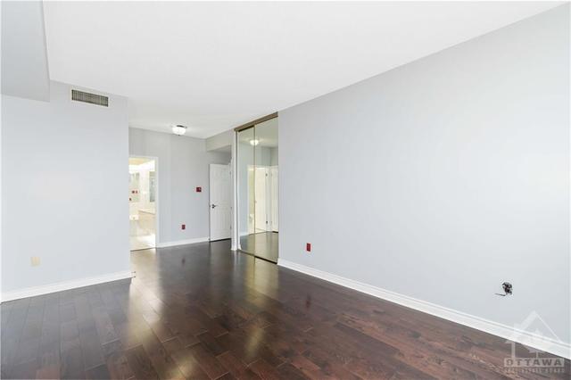 2306 - 1480 Riverside Drive, Condo with 3 bedrooms, 2 bathrooms and 1 parking in Ottawa ON | Image 23