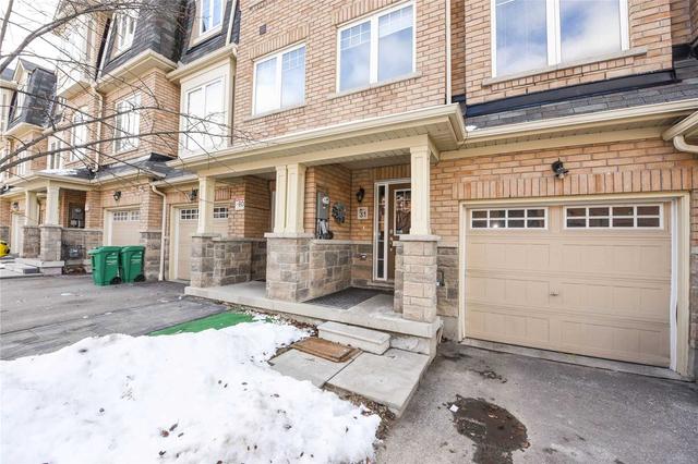 31 Magdalene Cres, House attached with 3 bedrooms, 3 bathrooms and 2 parking in Brampton ON | Image 12