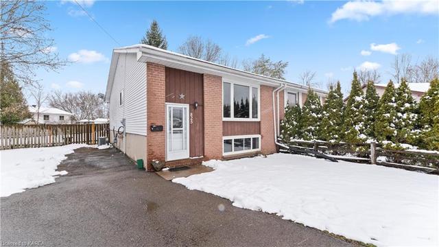 825 Cunningham Crescent, House detached with 3 bedrooms, 1 bathrooms and 3 parking in Brockville ON | Image 1