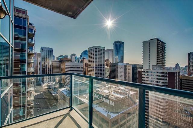 2308 - 920 5 Avenue Sw, Condo with 3 bedrooms, 2 bathrooms and 2 parking in Calgary AB | Image 48
