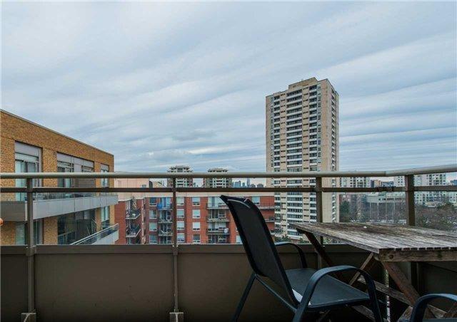 Uph2 - 245 Davisville Ave, Condo with 1 bedrooms, 1 bathrooms and 1 parking in Toronto ON | Image 11