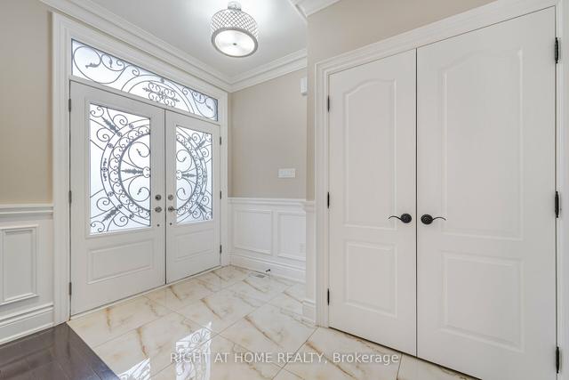 39a Wolcott Ave, House detached with 4 bedrooms, 5 bathrooms and 2 parking in Toronto ON | Image 12