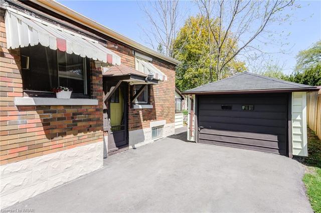 101 Hungerford Road, House detached with 2 bedrooms, 1 bathrooms and 1 parking in Cambridge ON | Image 32