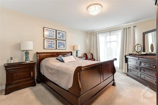 268 Stedman Street, Townhouse with 3 bedrooms, 3 bathrooms and 3 parking in Ottawa ON | Image 13