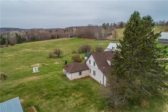 725 Peplinski Homestead Road, House detached with 5 bedrooms, 2 bathrooms and 10 parking in Madawaska Valley ON | Image 29