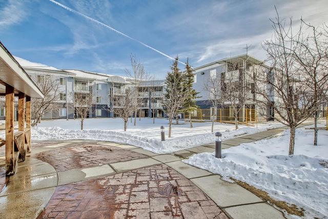 2210 - 2280 68 Street Ne, Condo with 2 bedrooms, 1 bathrooms and 2 parking in Calgary AB | Image 33