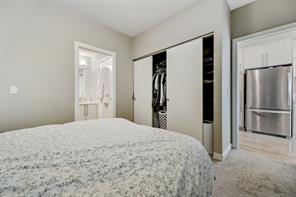 310 - 93 34 Avenue Sw, Condo with 1 bedrooms, 1 bathrooms and 1 parking in Calgary AB | Image 1
