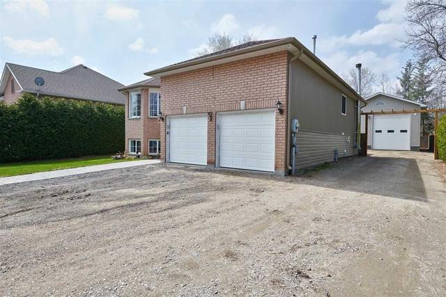 1694 St Johns Rd, House detached with 3 bedrooms, 2 bathrooms and 10 parking in Innisfil ON | Image 32