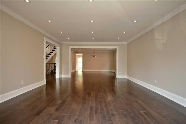 961 Damascus Crt, House detached with 4 bedrooms, 5 bathrooms and 6 parking in Newmarket ON | Image 16