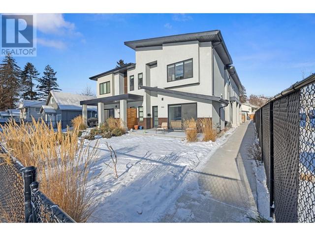 1068 Lawson Avenue, House attached with 4 bedrooms, 2 bathrooms and 1 parking in Kelowna BC | Image 28