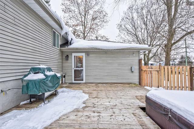 131 Simcoe St, House detached with 3 bedrooms, 2 bathrooms and 5 parking in Essa ON | Image 27