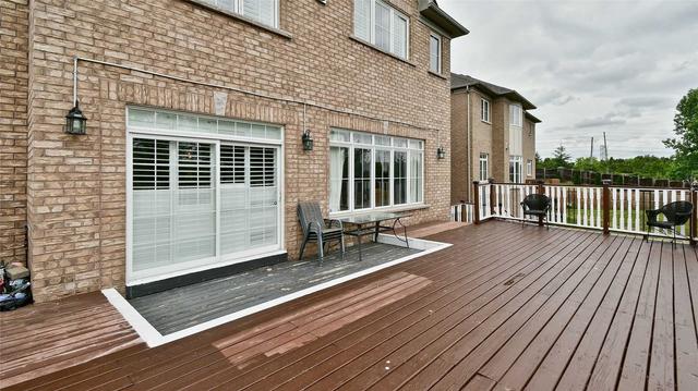 57 Muscat Cres, House detached with 4 bedrooms, 5 bathrooms and 6 parking in Ajax ON | Image 6