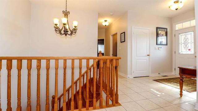 1973 Romina Crt, House detached with 3 bedrooms, 2 bathrooms and 4 parking in Innisfil ON | Image 8