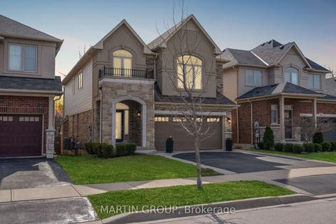 152 Echovalley Dr, Hamilton, ON, L8J0H2 | Card Image