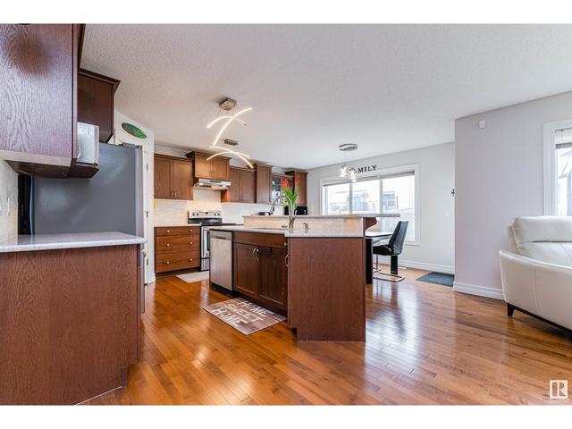6139 10 Av Sw, House detached with 5 bedrooms, 3 bathrooms and null parking in Edmonton AB | Image 12