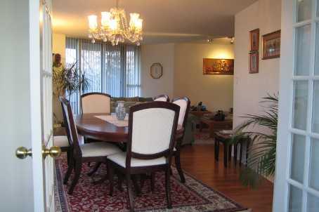 211 - 268 Ridley Blvd, Condo with 2 bedrooms, 2 bathrooms and 1 parking in Toronto ON | Image 5