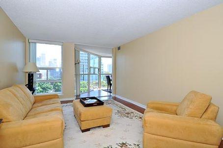 701 - 701 King St, Condo with 2 bedrooms, 2 bathrooms and 1 parking in Toronto ON | Image 5