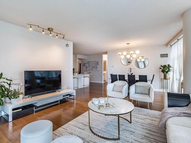 1509 - 35 Mariner Terr, Condo with 2 bedrooms, 2 bathrooms and 1 parking in Toronto ON | Image 7