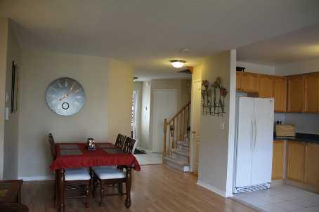 80 Kinross Ave, House attached with 3 bedrooms, 2 bathrooms and 1 parking in Whitby ON | Image 2