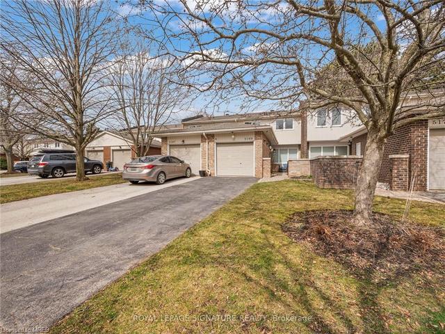 5169 Banting Court, House attached with 4 bedrooms, 1 bathrooms and 3 parking in Burlington ON | Image 23