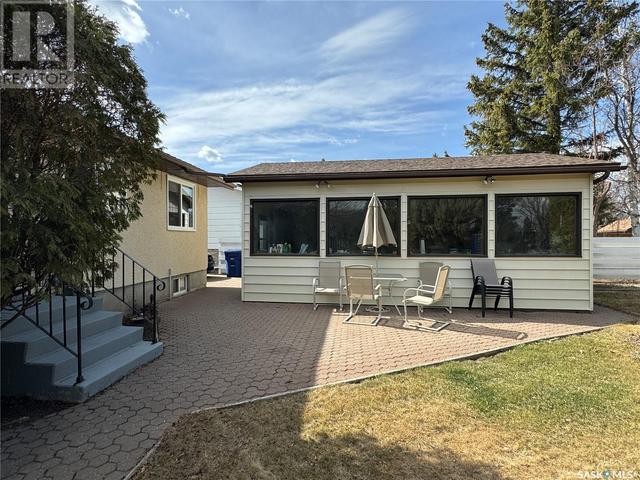 423 4th Avenue W, House detached with 4 bedrooms, 3 bathrooms and null parking in Biggar SK | Image 43