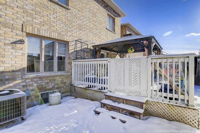 112 Peak Point Blvd, House detached with 4 bedrooms, 4 bathrooms and 3 parking in Vaughan ON | Image 21