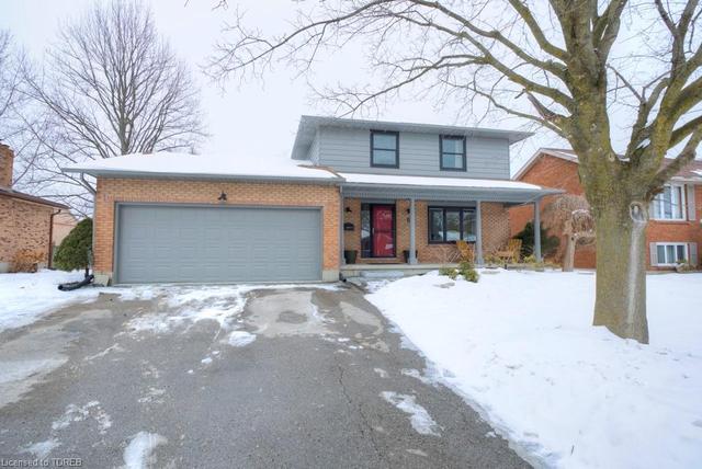 6 Adams Avenue, House detached with 3 bedrooms, 2 bathrooms and 6 parking in Tillsonburg ON | Image 1