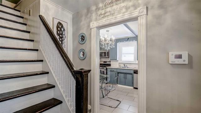 32 Wellington St W, House detached with 3 bedrooms, 2 bathrooms and 2 parking in Brampton ON | Image 12